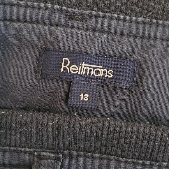 Capri pants - Picture 10 of 11